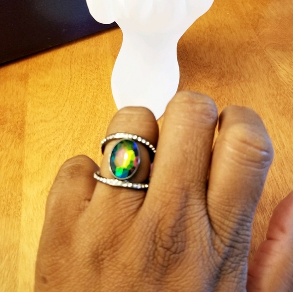 💥SOLD - Fashion Ring - Picture 3 of 6